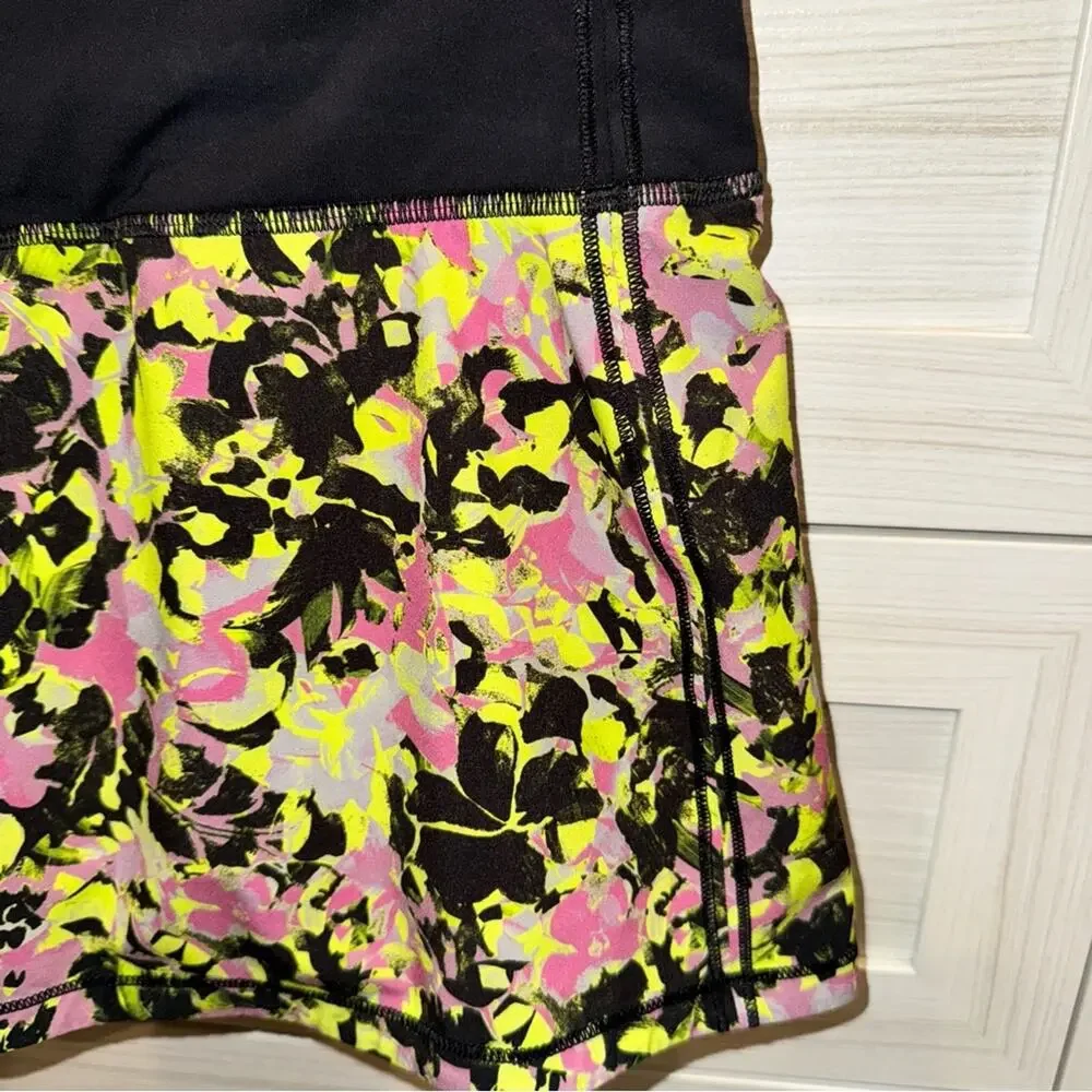 Lululemon Pace Rival Mid-Rise Skirt
Inflected Highlight Yellow Multi / Black 4 - Picture 7 of 11